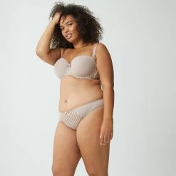 Slip Beige Noisette Stockholm -Lingerie Chic Soldes BL02446 042 WEB 3 ab64a242 76c2 4fe0 a7bd a952e8c0a187
