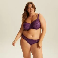 Culotte Violette PAMPELUNE HARMONY -Lingerie Chic Soldes BL02553 082 WEB 3 c0002801 457e 4391 a1e1 e0ec99288fb9