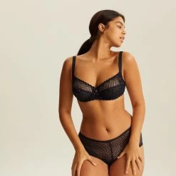 Culotte Haute Noir Sublime AMELIA -Lingerie Chic Soldes BL03481 03A WEB 3 9bcba36e 1f48 4021 aa71 dc75ec4d256d