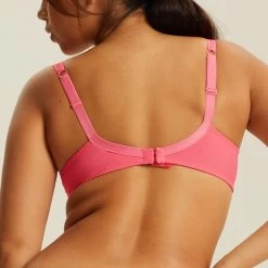 Soutien-gorge Emboîtant Avec Armatures Cherry PAMPELUNE HARMONY -Lingerie Chic Soldes BL14553 06B WEB 22 1be160d8 8e3e 4984 8945 b0470046baab